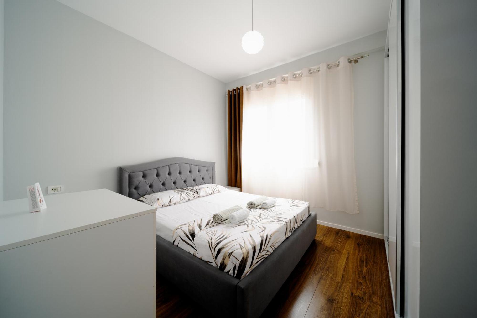 Apartamente Tirana Esterno foto