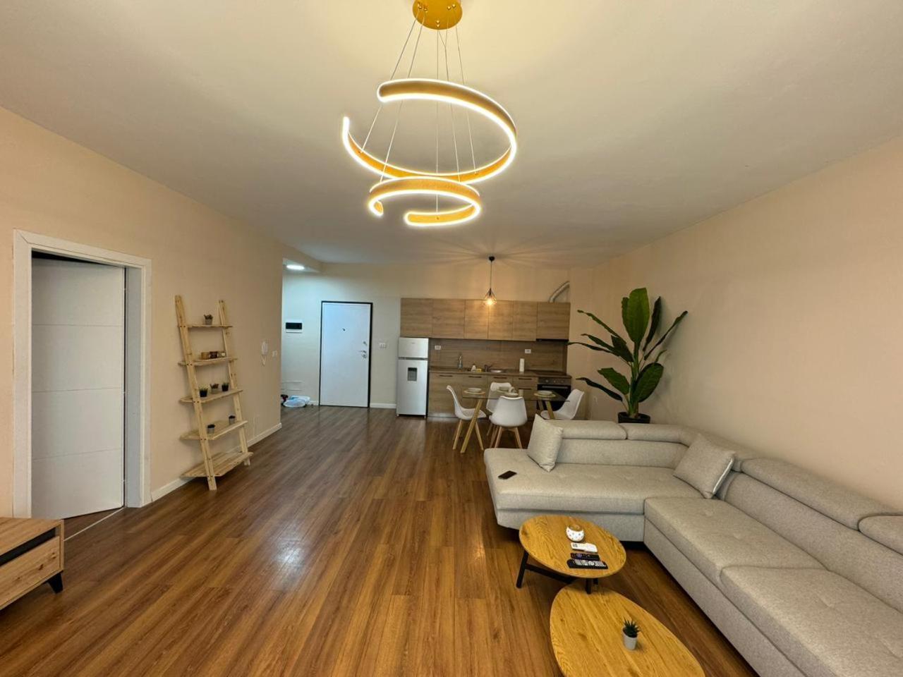 Apartamente Tirana Esterno foto